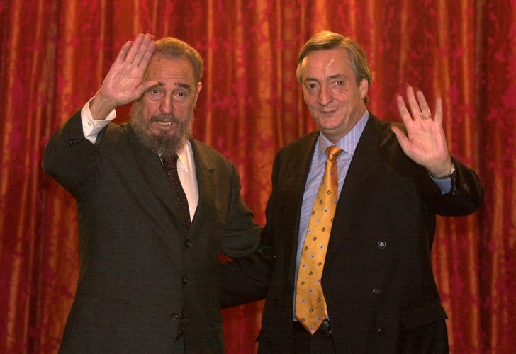 Fidel Castro con Néstor Kirchner el 26 de mayo de 2003.