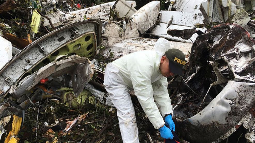 1129_tragedia_chapecoense_g7_ap