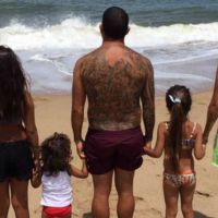 carlos-tevez-christmas-holidays-1vkx4wx717s0e1thb6pvn97ing