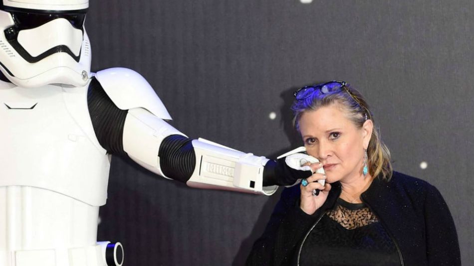 carrie-fisher-stormtrooper