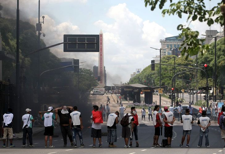 Corte en la Av. 9 de Julio.