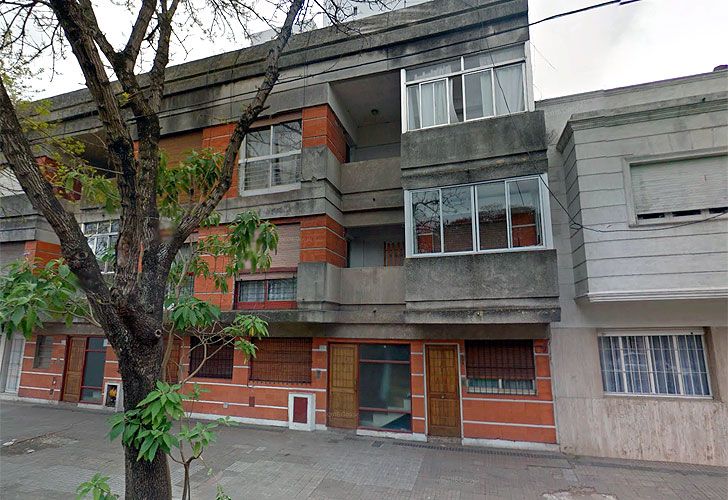 Edificio donde vive la jóven.