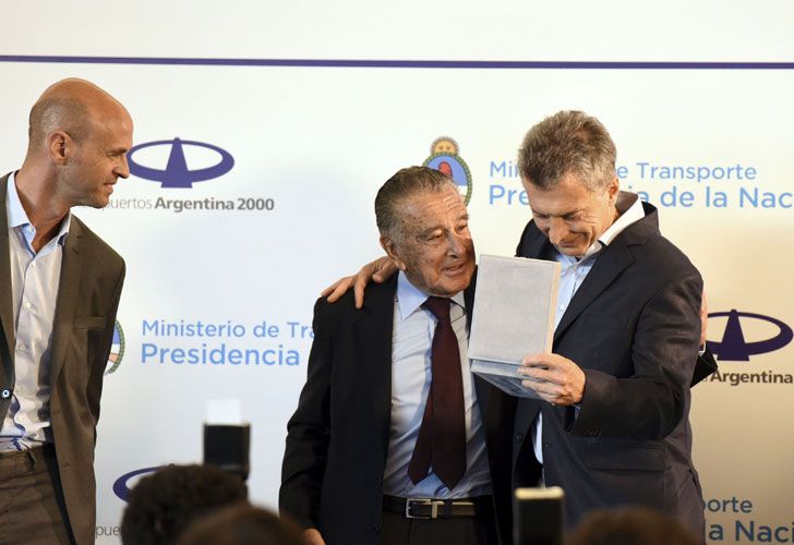 Macri en un acto de reinauguración del aeropuerto de Mendoza.