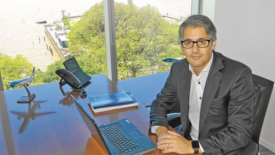 PLAN SNACK. No habrá comida en viajes cortos, dice Diego García.