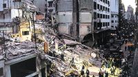Atentado a la AMIA: ocurrió el 18 de julio de 1994. Saldo de 85 muertos y 300 heridos.