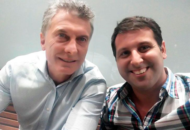 Macri en hamburguesería