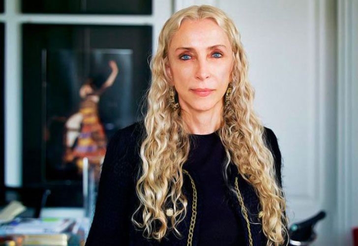 Franca Sozzani. Nacida el 20 de enero de 1950, en Mantua, Italia, y fallecida el 22 de diciembre de 2016 en Milán. Periodista y editora italiana conocida por ser el emblema de Vogue Italia.