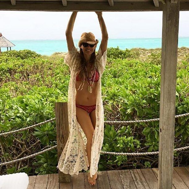 pampita-1