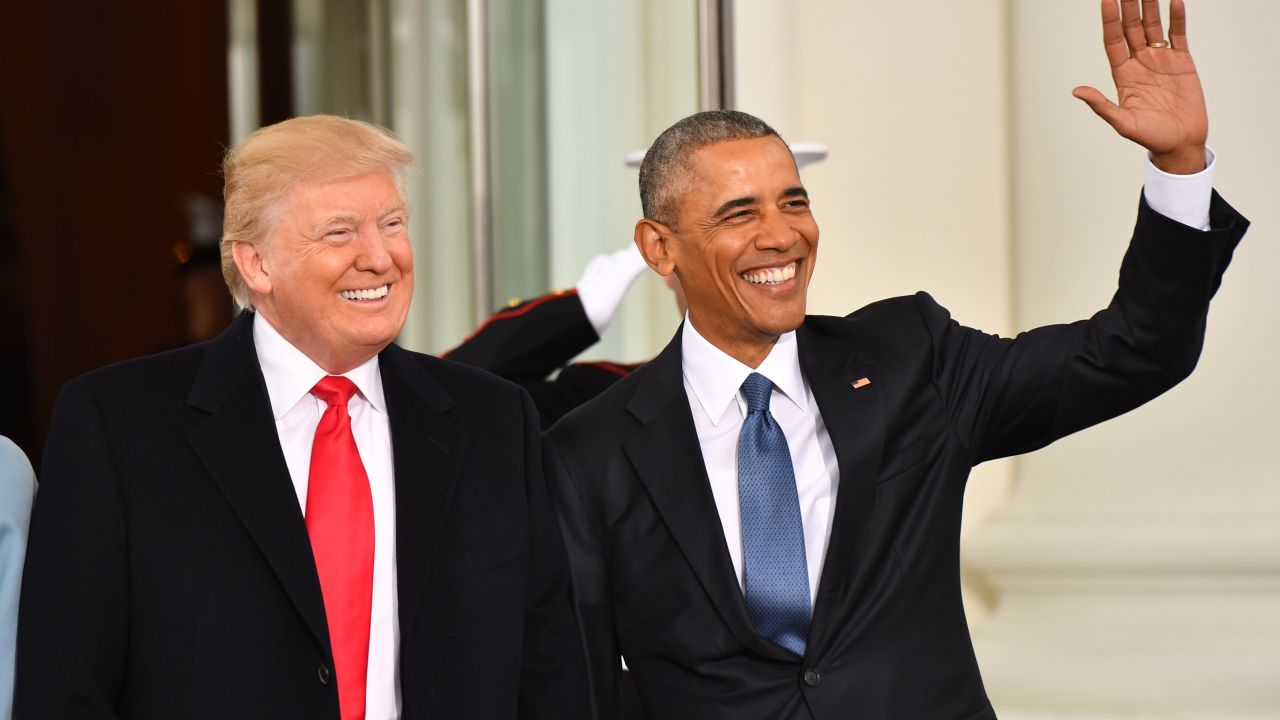 los-obama-reciben-a-los-trump-en-casa-blanca-antes-de-investidura