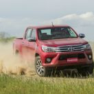 1-toyota-hilux