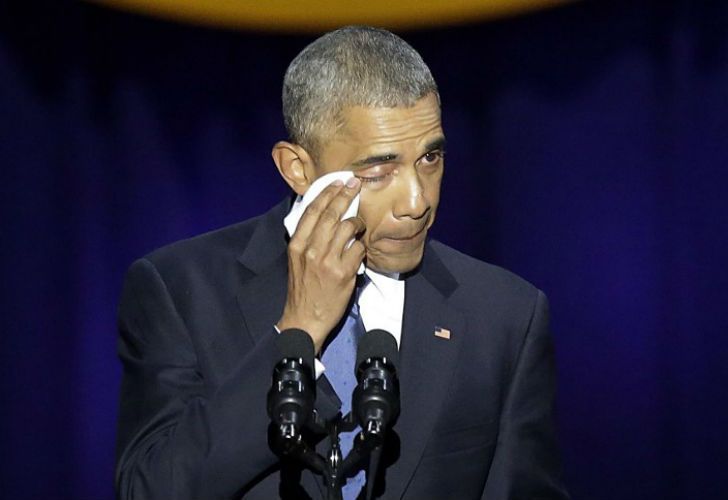 Obama se emocionó durante su discurso de despedida.