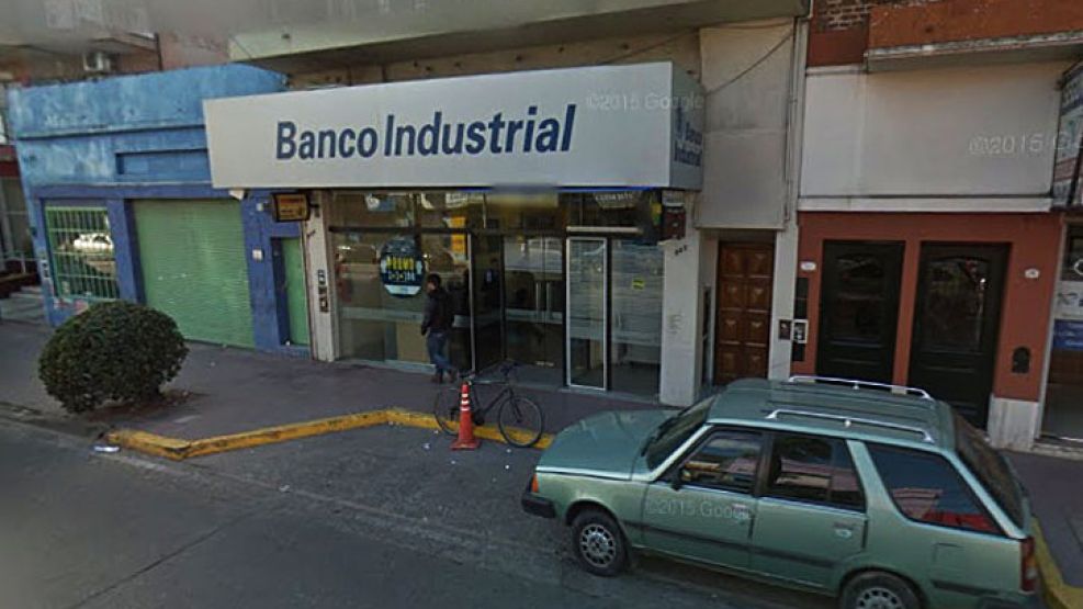0114_banco_industrial_google_street_view