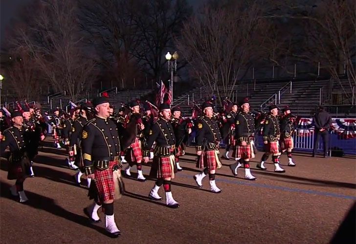 Desfile militar frente a la Casa Blanca