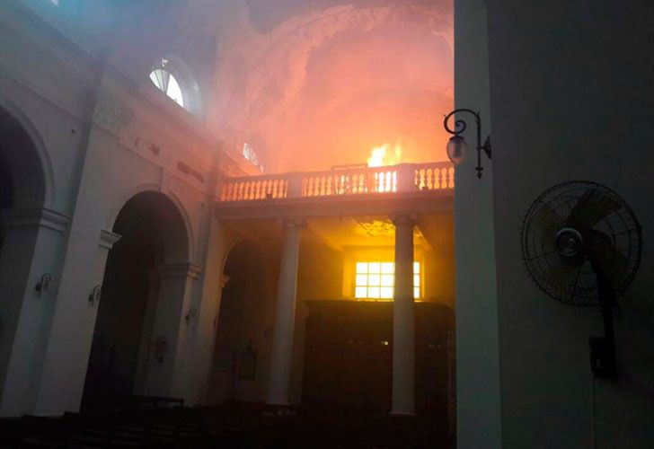 Incendio en la Catedral de San Nicolás