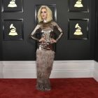 The 59th Annual Grammy (8)