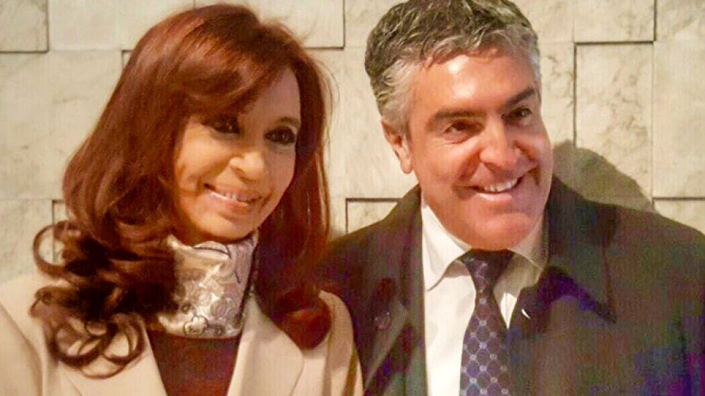 Cristina Kirchner, junto a su abogado Gregorio Dalbón.