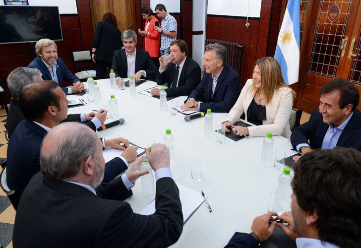 Desayuno de trabajo en Viedma de Macri junto a los gobernadores patagónicas.