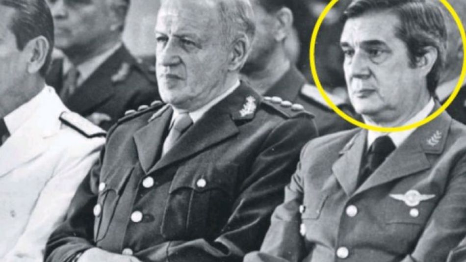 Basilio Lami Dozo, jefe de la Fuerza Aérea durante la guerra de 1982