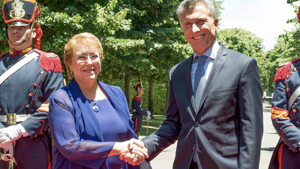 Macri y Bachelet, en Chile.