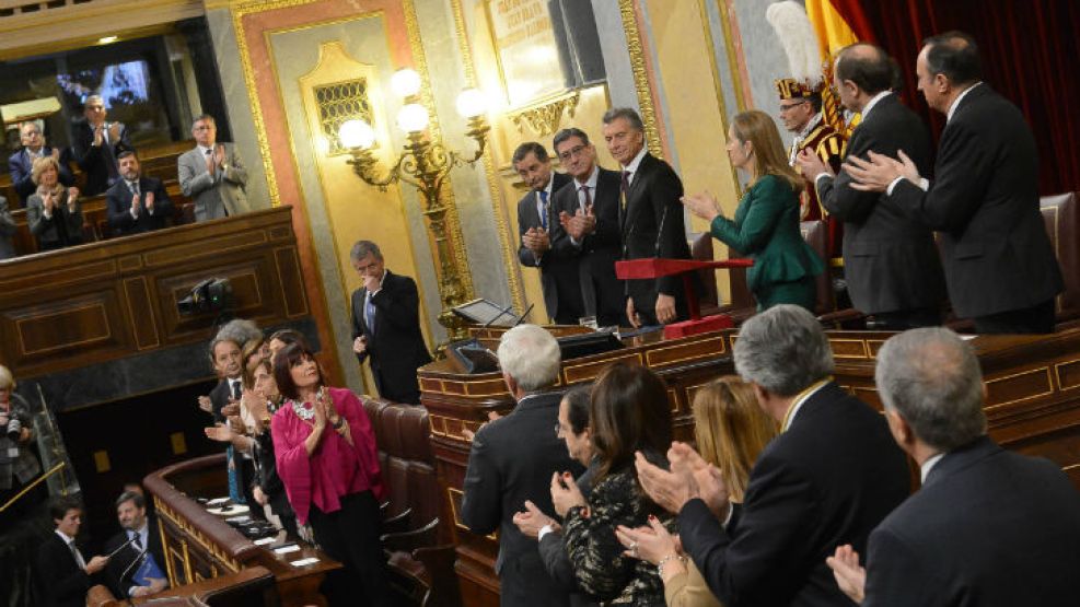 Macri en el Parlamento español. 