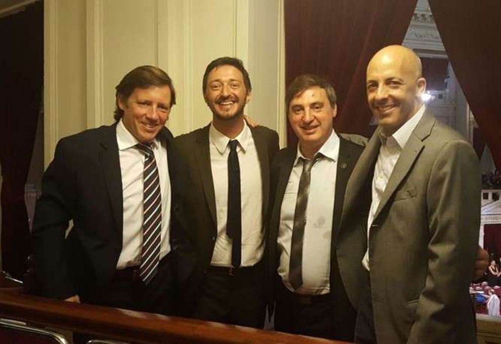 Los intendentes: Jaime Méndez (San Miguel), Yeza (Pinamar), Oscar Luciani (Luján) y Ducoté (Pilar).