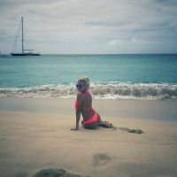 ailen-8