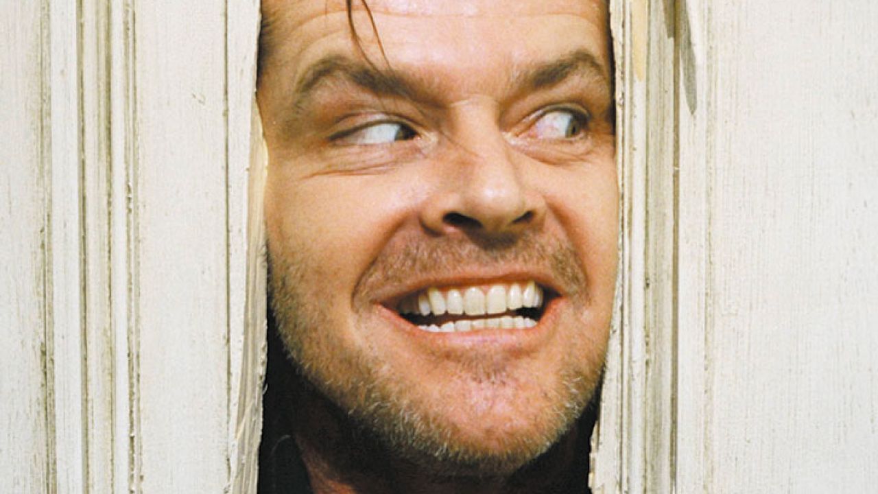 https://fotos.perfil.com/2017/03/10/trim/1280/720/201703101184espectaculosthe-shining-jack-nicholson-through-door.jpg