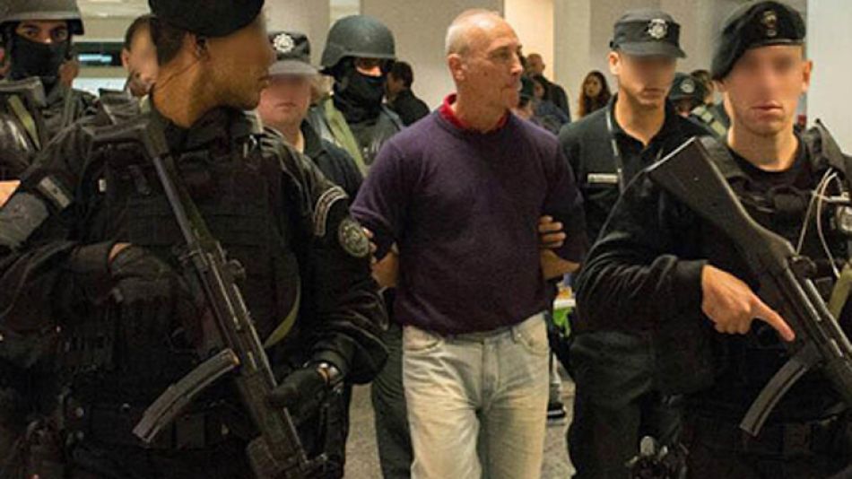 0310_policia_seguridad_aeroportuiaria_g