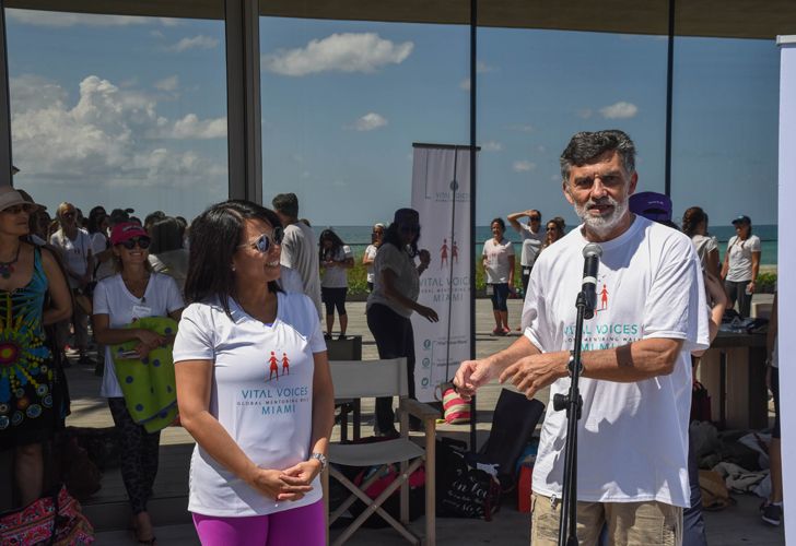 Marcos Victorica, empresario, economista y Consultor con Regina Wong, Co-fundadora y Presidenta Honoraria del capitulo de Voces Vitales en Honduras