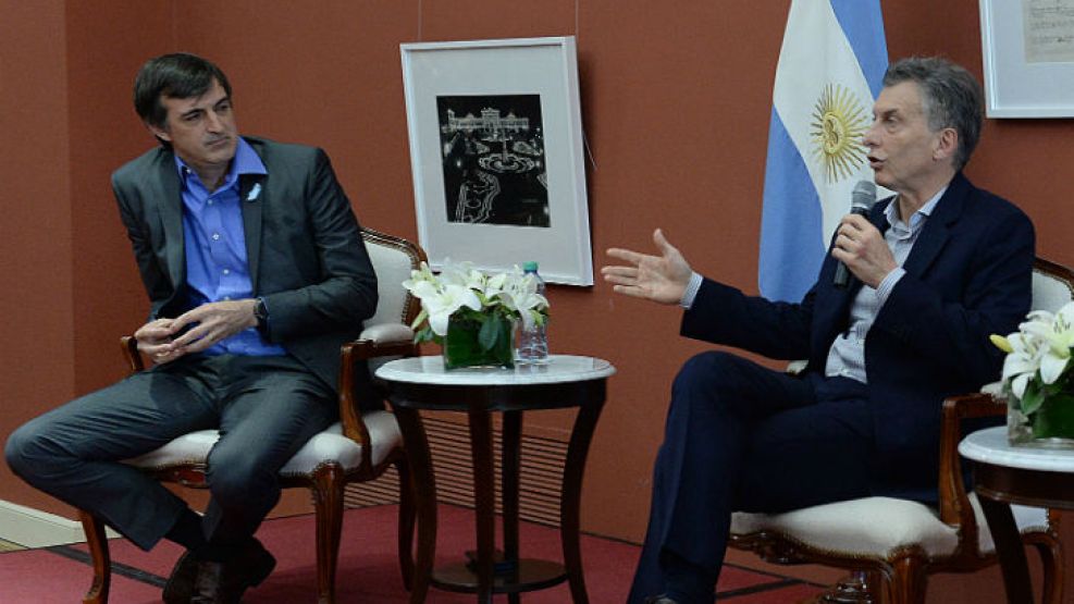 El presidente Mauricio Macri y el ministro de Educación Esteban Bullrich.