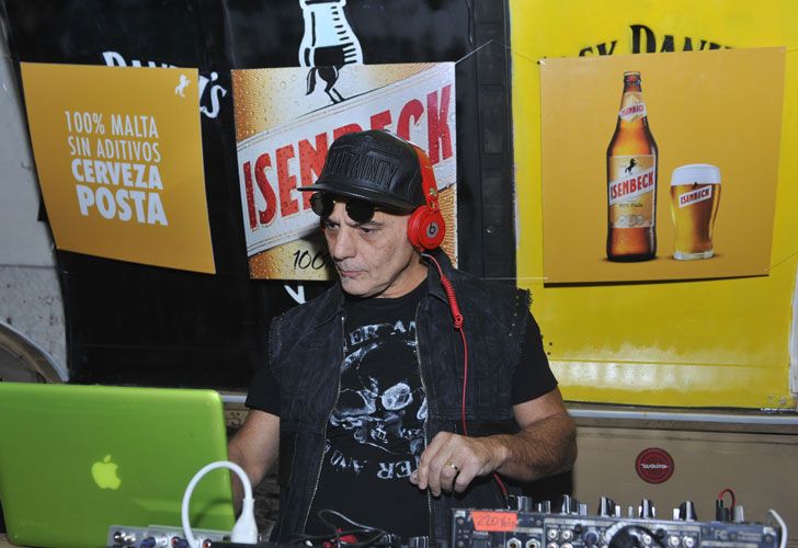 Zeta Bosio fue el DJ