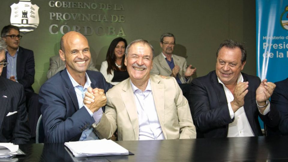 Dietrich presentó en Córdoba "la revolución de los aviones".