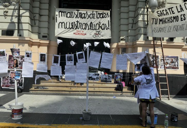 Los concurrentes al acto del día de la Memoria cargaron contra Macri y su Gobierno. 
