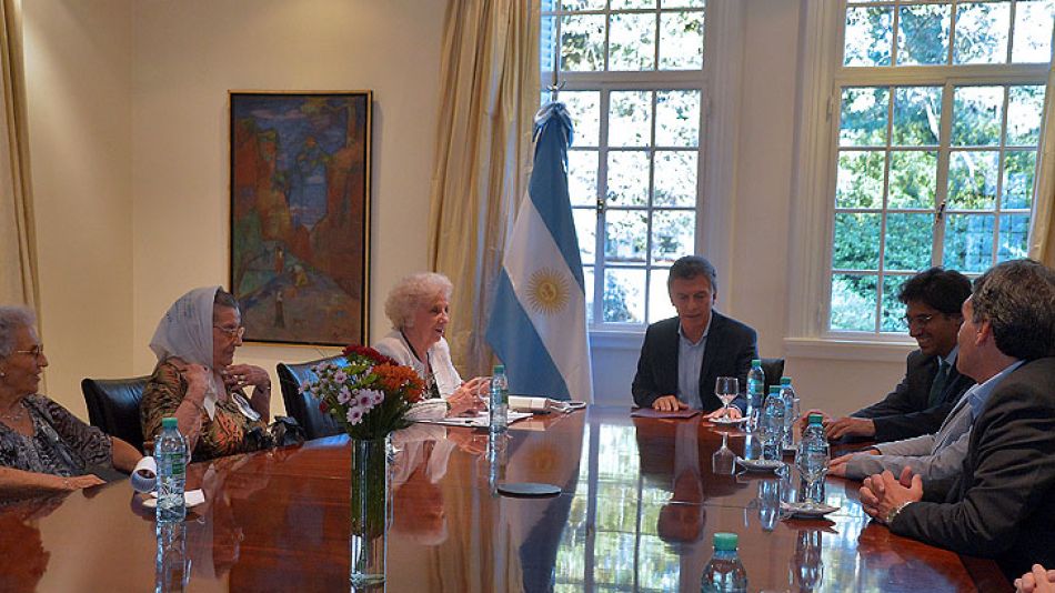 0324_macri_carlotto_g.jpg