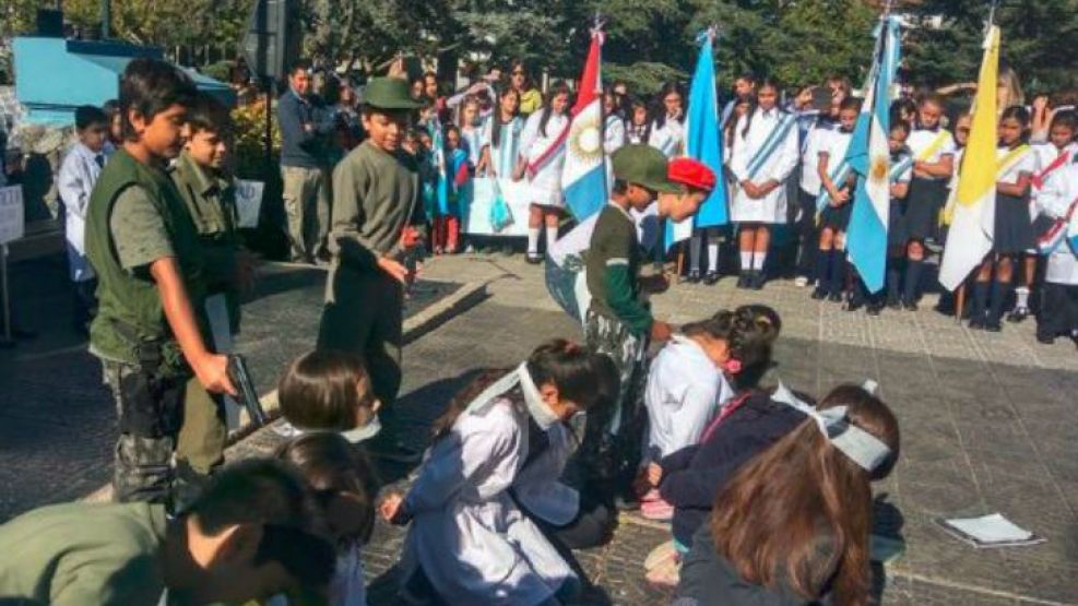 Polémica por un simulacro de fusilamiento.