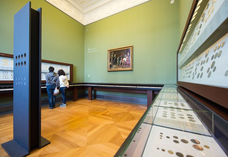 Roban moneda de oro en el museo en Berlín