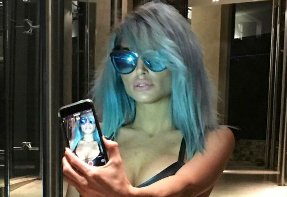 vicky xipolitakis