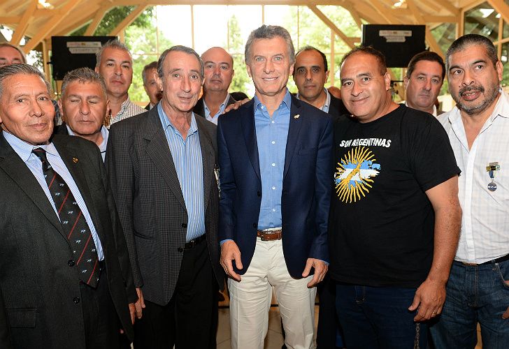 Macri, con veteranos y familiares de caídos en la Guerra de las Islas Malvinas.