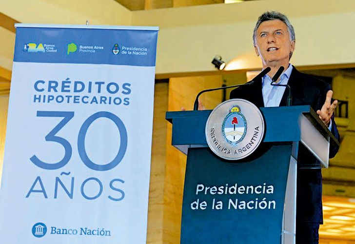 Atril. El Presidente, ayer, al anunciar las nuevas líneas de créditos hipotecarios.