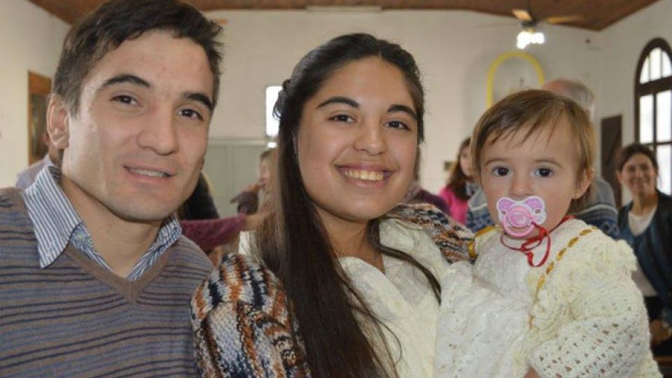 El novio de Micaela, Alejandro, también despidió a la joven en Facebook. Fue la última persona que se comunicó con ella antes de desaparecer.
