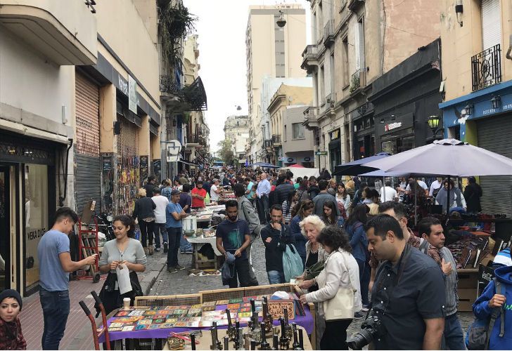 Noah Mamet se encuentra visitando Buenos Aires.