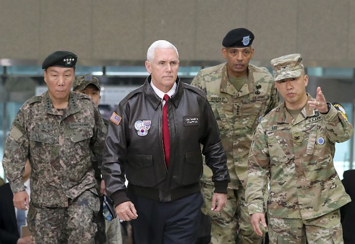 El vicepresidente estadounidense Pence visitó Seúl.