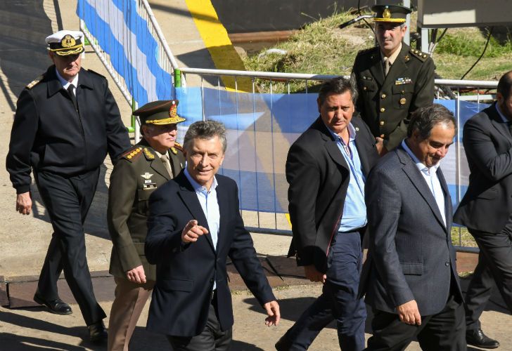 Macri visitó el Almirante Irízar.