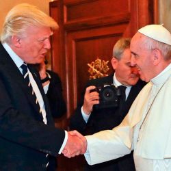 el-papa-franciso-y-donald-trump-se-reunieron-hoy-en-el-vaticano 