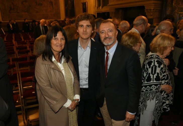  Jorge Fernández Díaz asumió como académico de la Academia Argentina de Letras