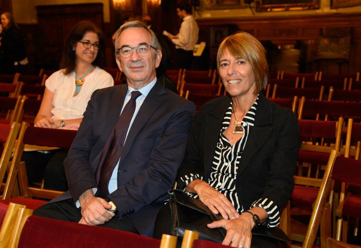 Jorge Fernández Díaz asumió como académico de la Academia Argentina de Letras