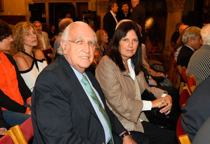 Jorge Fernández Díaz asumió como académico de la Academia Argentina de Letras
