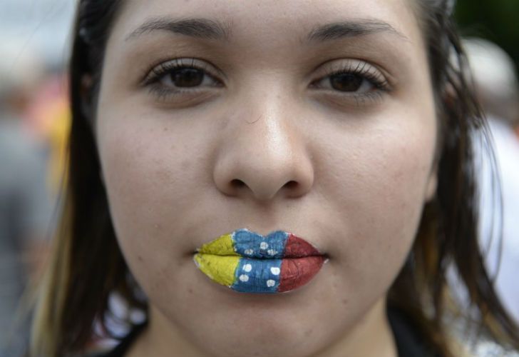 Marcha de mujeres en Venezuela.