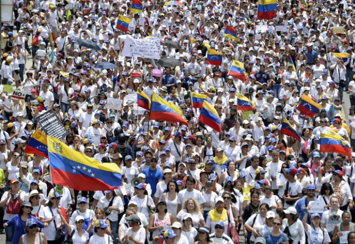 Marcha de mujeres en Venezuela.