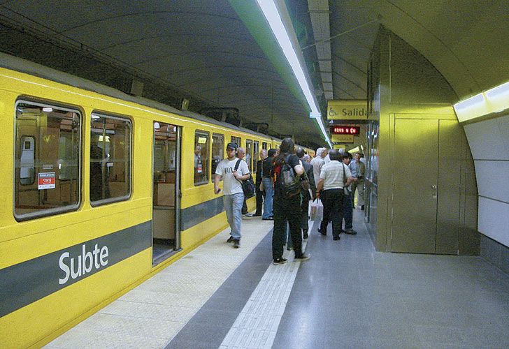 ontrato. Quieren que la futura concesión del subterráneo sea por 12 años, con opción a una prórroga de tres años más.